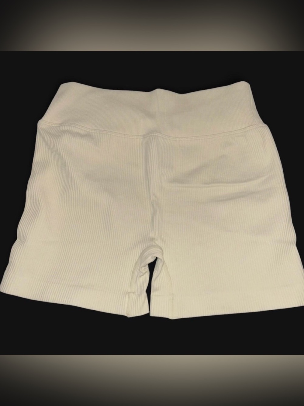 OQQ V-Front Ribbed Cream Shorts - Picture 2 of 3